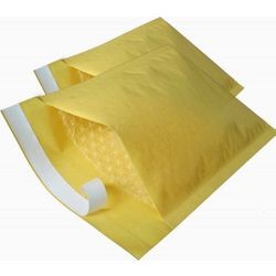 [5013719030102] Envelope Padded K7 35cmX47cm Mail Lite Gold